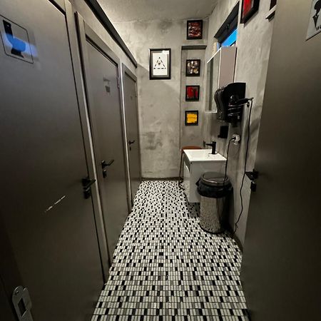 Nomad Hostel Karakoey Istanbul Exterior photo