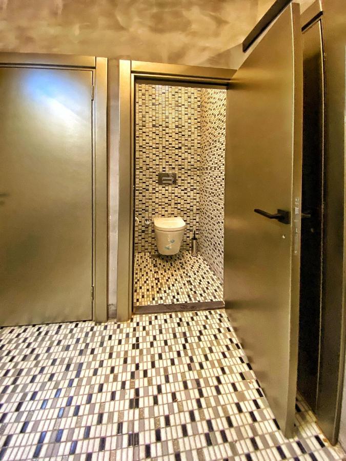 Nomad Hostel Karakoey Istanbul Exterior photo