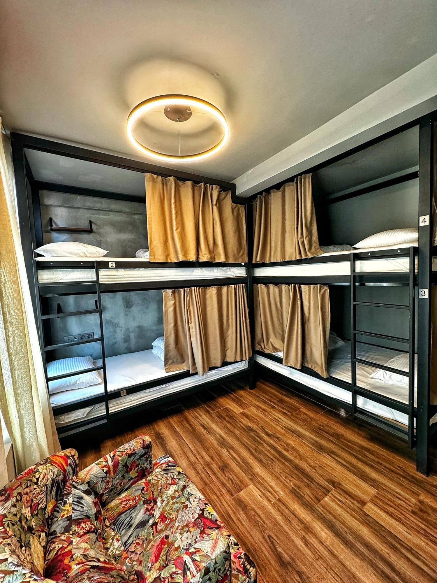 Nomad Hostel Karakoey Istanbul Exterior photo