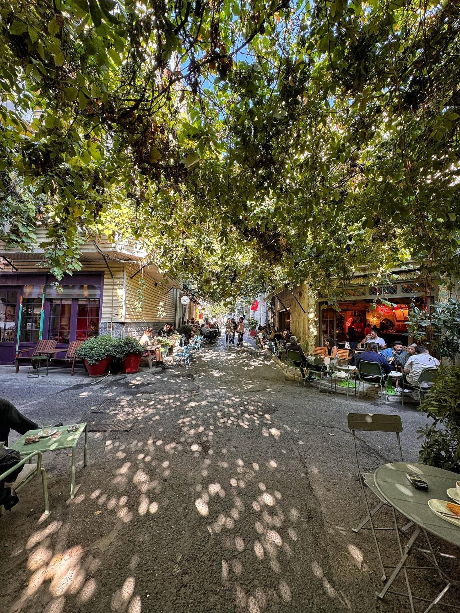 Nomad Hostel Karakoey Istanbul Exterior photo